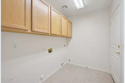 2223 E Branham Lane, Phoenix, AZ 85042 - Photo 20