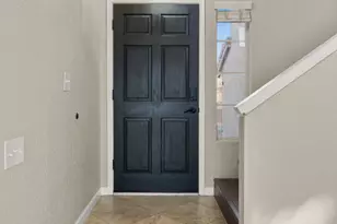 4043 E Mountain Vista Dr, Phoenix, AZ 85048 - Photo 4