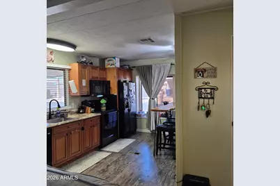 9302 E Broadway Road E #39, Mesa, AZ 85208 - Photo 6