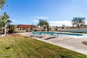 942 E Laguna Dr, Tempe, AZ 85282 - Photo 34