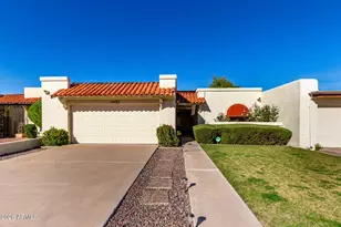 942 E Laguna Dr, Tempe, AZ 85282 - Photo 1