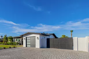 260 E Bruce Ave, Gilbert, AZ 85234 - Photo 8