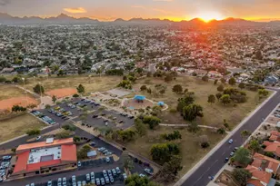 5253 E Paradise Ln, Scottsdale, AZ 85254 - Photo 38