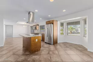 4848 E Tierra Buena Ln, Scottsdale, AZ 85254 - Photo 10