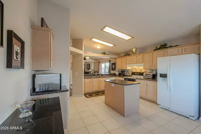 918 E Lincolnwood Circle, Casa Grande, AZ 85194 - Photo 12
