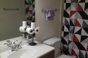 5236 W Peoria Ave, Glendale, AZ 85302 - Photo 8