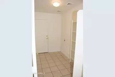 2716 W Allens Peak Drive, San Tan Valley, AZ 85144 - Photo 14