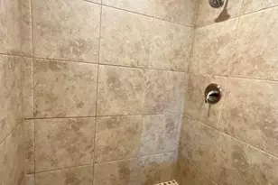 8052 W Pierson St, Phoenix, AZ 85033 - Photo 18