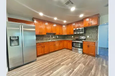 8052 W Pierson Street, Phoenix, AZ 85033 - Photo 30
