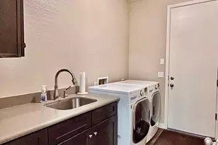 12144 W Desert Mirage Dr, Peoria, AZ 85383 - Photo 22
