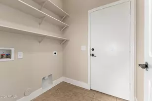 10625 E Knowles Ave, Mesa, AZ 85209 - Photo 34