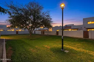 4775 W Mission Ln, Glendale, AZ 85302 - Photo 12