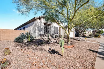 8634 E Hillview Street, Mesa, AZ 85207 - Photo 2