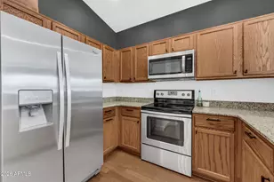 5627 S 21st Terrace, Phoenix, AZ 85040 - Photo 12