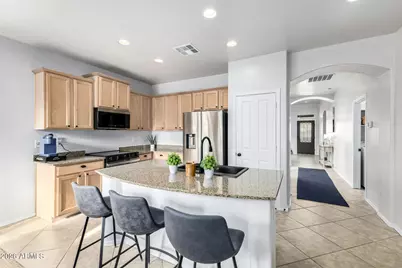 21029 W Edith Way, Buckeye, AZ 85396 - Photo 10