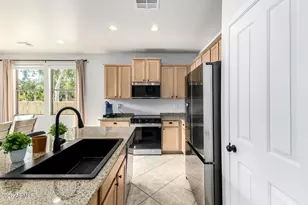 21029 W Edith Way, Buckeye, AZ 85396 - Photo 12