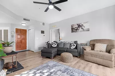 19400 N Westbrook Parkway #221, Peoria, AZ 85382 - Photo 6