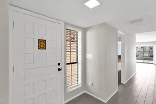 8301 N 21st Dr, Phoenix, AZ 85021 - Photo 2