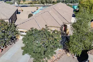 17102 W Saguaro Ln, Surprise, AZ 85388 - Photo 34