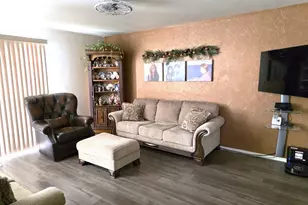 1871 E Buffalo St, Chandler, AZ 85225 - Photo 12