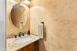 1871 E Buffalo St, Chandler, AZ 85225 - Photo 12