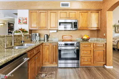 1871 E Buffalo Street, Chandler, AZ 85225 - Photo 10