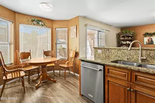 1871 E Buffalo St, Chandler, AZ 85225 - Photo 4