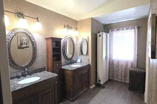 1871 E Buffalo St, Chandler, AZ 85225 - Photo 16