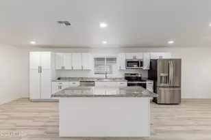 7226 W Sunnyslope Ln, Peoria, AZ 85345 - Photo 16