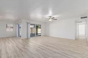 7226 W Sunnyslope Ln, Peoria, AZ 85345 - Photo 12