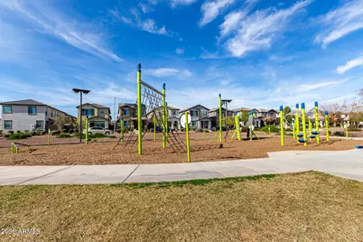 5740 W Raymond Street, Phoenix, AZ 85043 - Photo 40