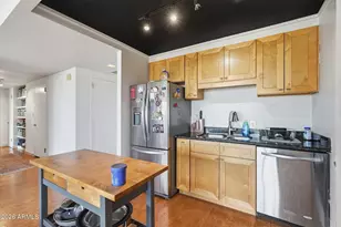 4750 N Central Ave, Phoenix, AZ 85012 - Photo 10