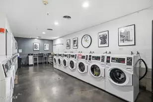 4750 N Central Ave, Phoenix, AZ 85012 - Photo 42