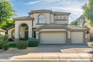 6429 E Claire Dr, Scottsdale, AZ 85254 - Photo 6