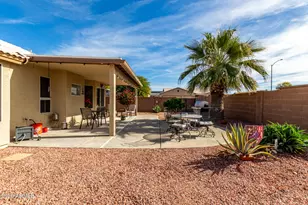 10813 W Wikieup Ln, Peoria, AZ 85373 - Photo 30