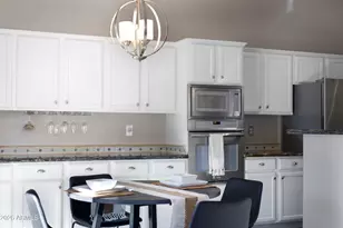 6943 W Laredo St, Chandler, AZ 85226 - Photo 6