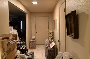 1007 E Village Cir Dr N, Phoenix, AZ 85022 - Photo 10