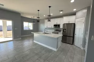 16030 S Elizabeth Pl, Arizona City, AZ 85123 - Photo 6