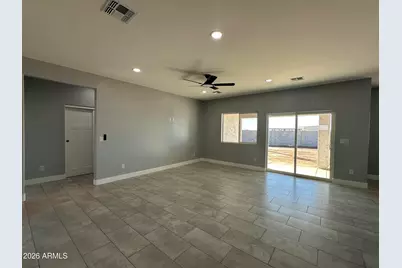 16030 S Elizabeth Place, Arizona City, AZ 85123 - Photo 16