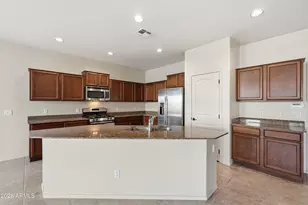 32 W Aster Dr, Chandler, AZ 85248 - Photo 10