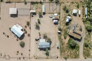 40424 N 251st Ave, Morristown, AZ 85342 - Photo 36