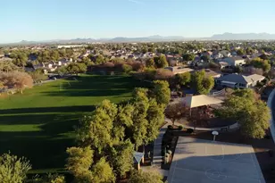 2747 E Canyon Creek Dr, Gilbert, AZ 85295 - Photo 40