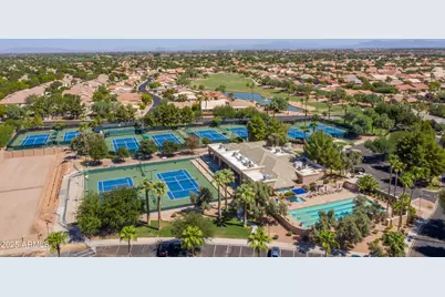 10061 E Coopers Hawk Drive, Sun Lakes, AZ 85248 - Photo 50