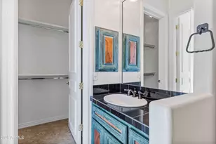 7126 E Bluebird Ln, Paradise Valley, AZ 85253 - Photo 48