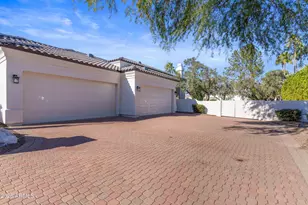 7126 E Bluebird Ln, Paradise Valley, AZ 85253 - Photo 36