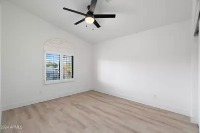 1643 W Griswold Road, Phoenix, AZ 85021 - Photo 16