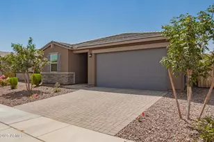 17471 W Running Deer Trl, Surprise, AZ 85387 - Photo 4