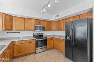 43813 W Rio Lobo Dr, Maricopa, AZ 85138 - Photo 14