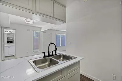 1447 N 53rd Drive, Phoenix, AZ 85043 - Photo 8