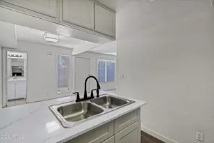 1447 N 53rd Dr, Phoenix, AZ 85043 - Photo 8